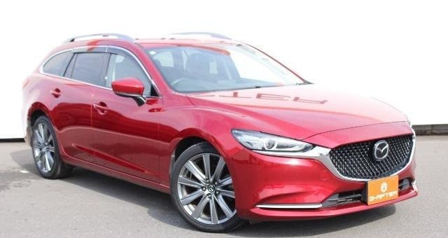 Mazda 6 - привлекательный внешне и отлично оснащенный универсал, воплощающий в себе лучшие технологии комп